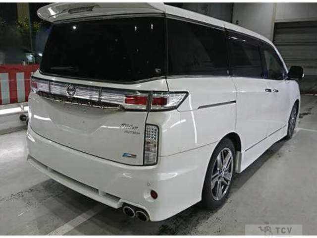 2011 Nissan Elgrand