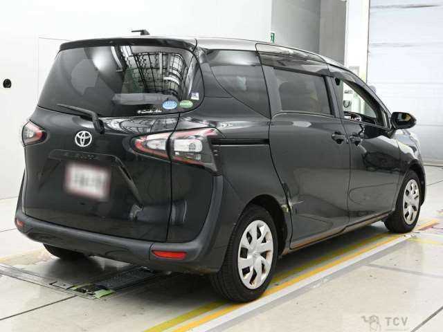 2016 Toyota Sienta