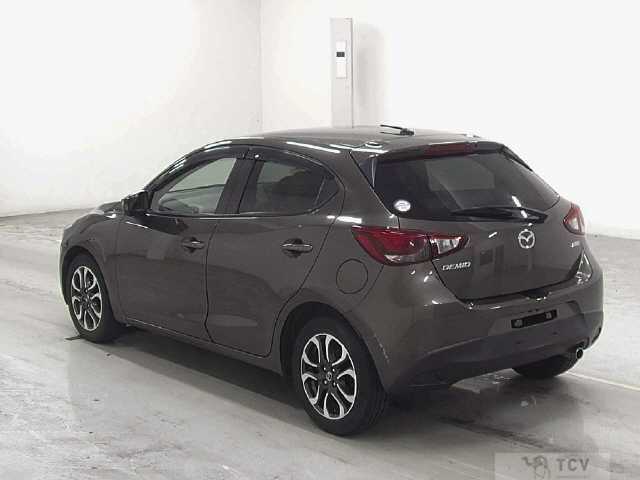 2015 Mazda Demio