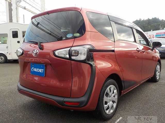 2016 Toyota Sienta