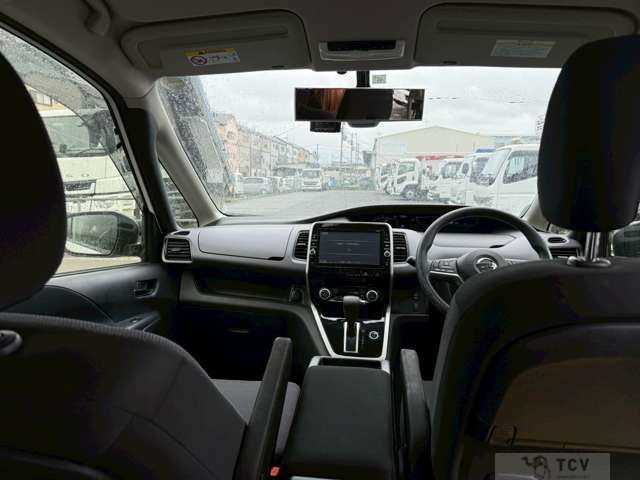 2017 Nissan Serena
