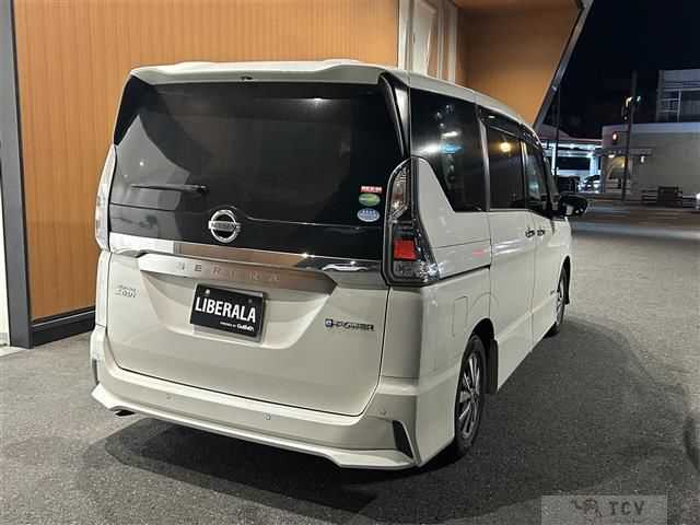 2018 Nissan Serena