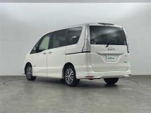 2015 Nissan Serena
