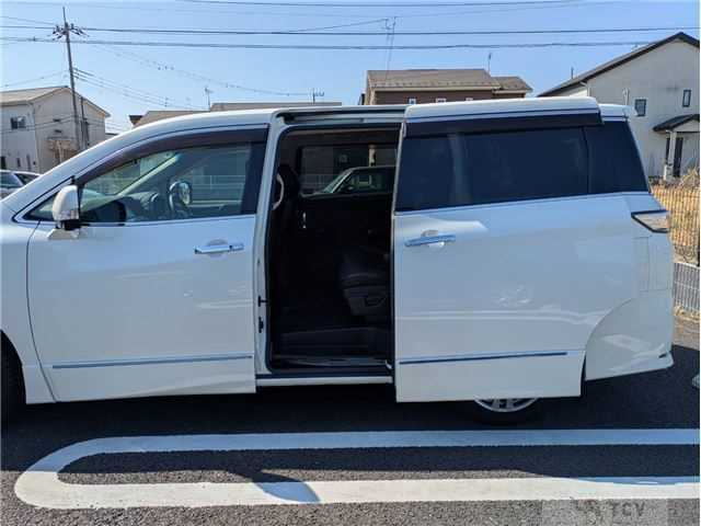 2011 Nissan Elgrand