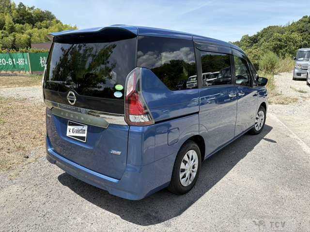 2017 Nissan Serena