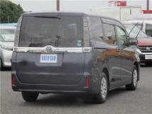 2014 Toyota Voxy