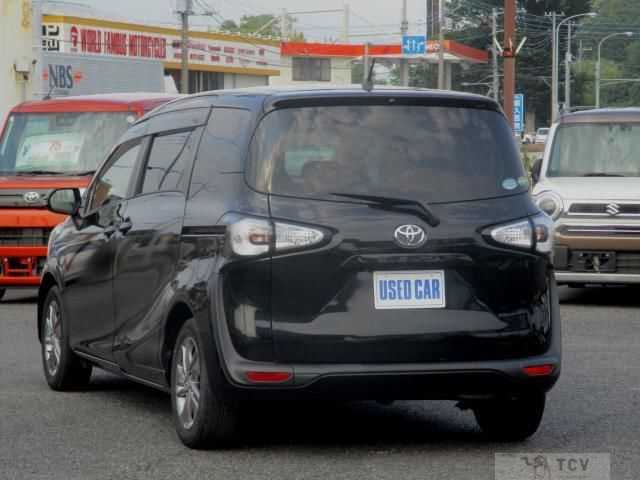 2017 Toyota Sienta