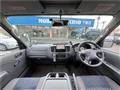 2004 Nissan Caravan