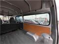2004 Nissan Caravan