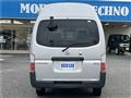 2004 Nissan Caravan