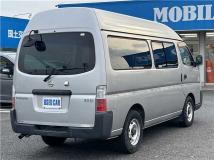 2004 Nissan Caravan