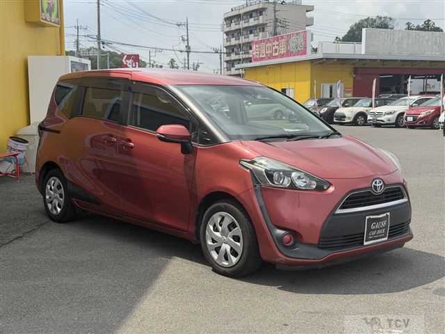 2017 Toyota Sienta