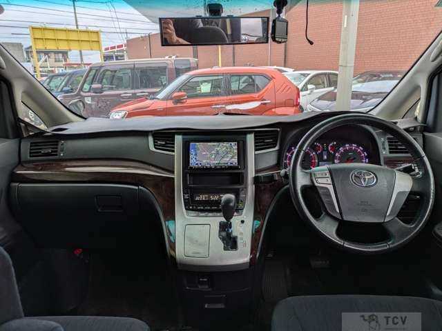 2012 Toyota Alphard
