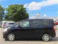 2010 Toyota Noah