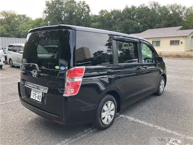 2010 Honda Step WGN