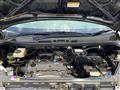 2005 Toyota Voxy