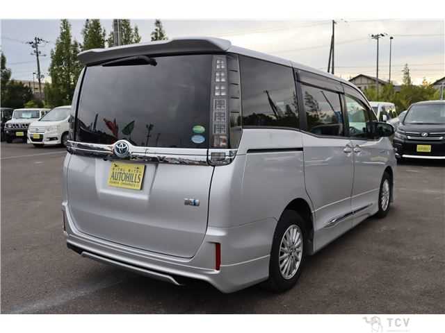 2014 Toyota Voxy