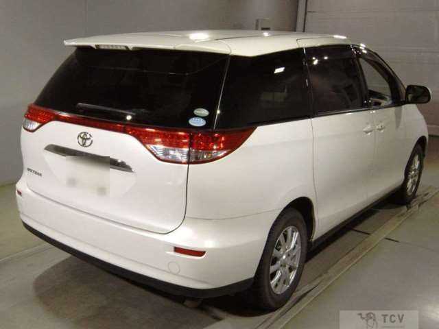 2016 Toyota Estima