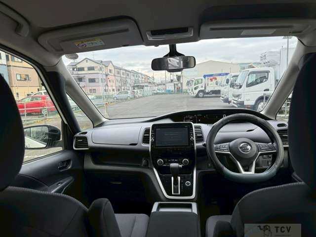 2017 Nissan Serena