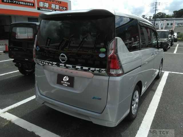 2017 Nissan Serena