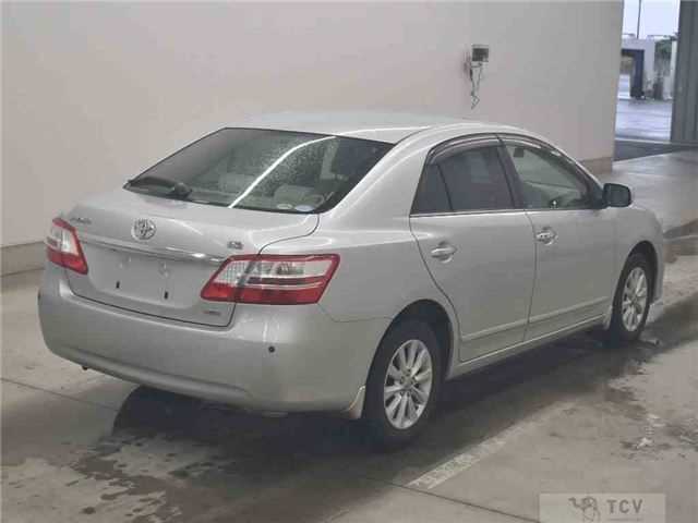 2011 Toyota Premio