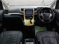 2011 Toyota Alphard