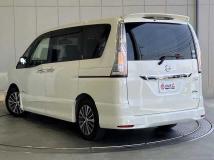 2015 Nissan Serena