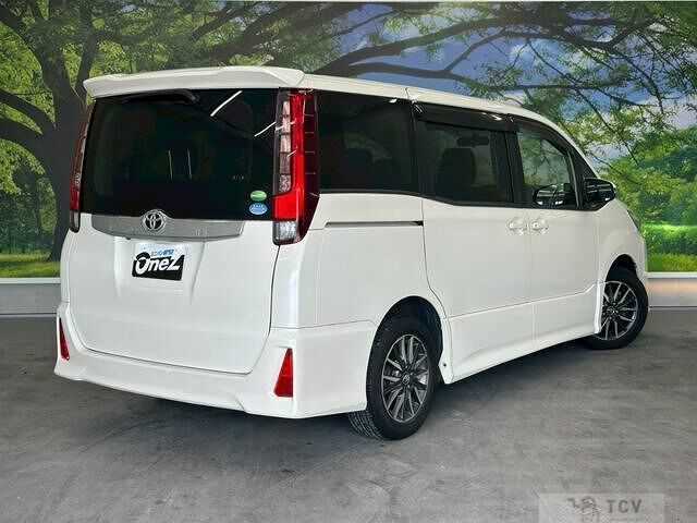 2014 Toyota Noah