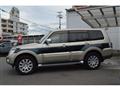 2006 Mitsubishi Pajero