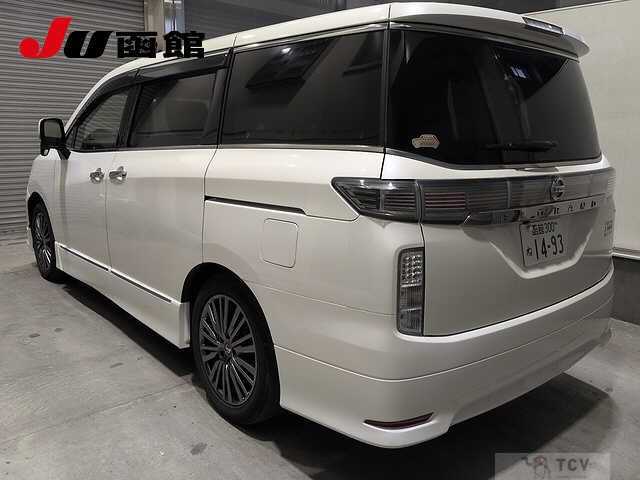 2018 Nissan Elgrand