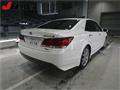 2013 Toyota Crown