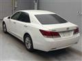 2014 Toyota Crown