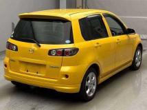 2005 Mazda Demio