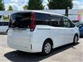2014 Toyota Noah