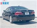 2010 Toyota Crown Hybrid