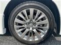 2013 Toyota Alphard