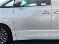 2013 Toyota Alphard
