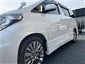2013 Toyota Alphard