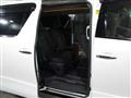 2011 Toyota Vellfire