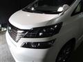 2011 Toyota Vellfire