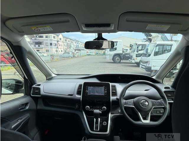 2017 Nissan Serena
