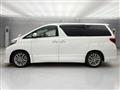 2013 Toyota Alphard