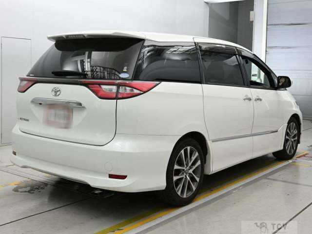 2017 Toyota Estima