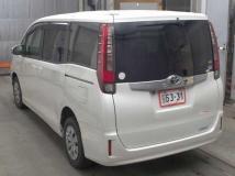 2017 Toyota Noah