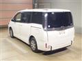 2017 Toyota Voxy