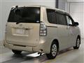 2011 Toyota Voxy
