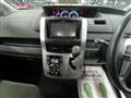 2011 Toyota Voxy