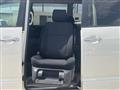 2007 Toyota Voxy