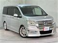 2013 Honda Step WGN