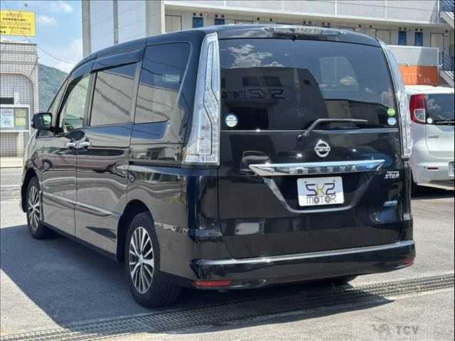2015 Nissan Serena